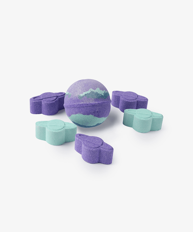 BTS JIN - THE ASTRONAUT OFFICIAL MD BATH BOMB SET - COKODIVE