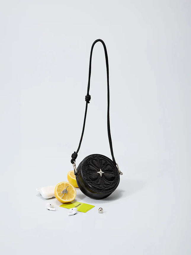 AESPA - COLLER AESPA EDITION LEMONADE KEYRING BAG ONYX BLACK - COKODIVE