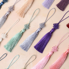 TRADITIONAL KOREAN NORIGAE HANBOK TASSEL PENDANT - COKODIVE