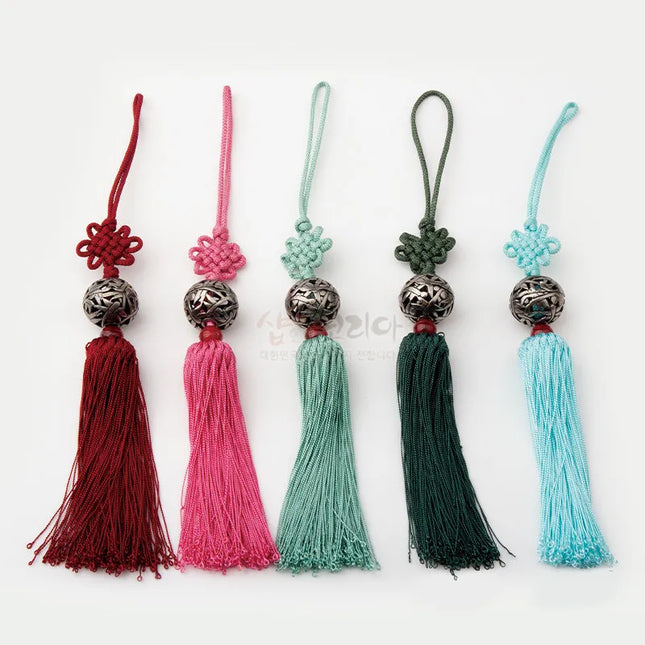 KOREAN HERITAGE NORIGAE CHARM - COKODIVE