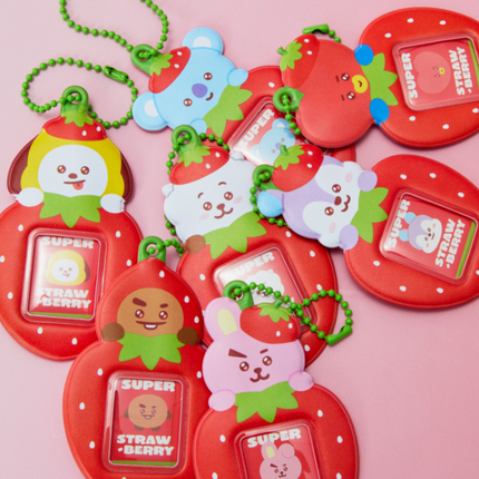 BT21 - STRAWBERRY PARTY MINI PHOTO HOLDER KEYRING - COKODIVE