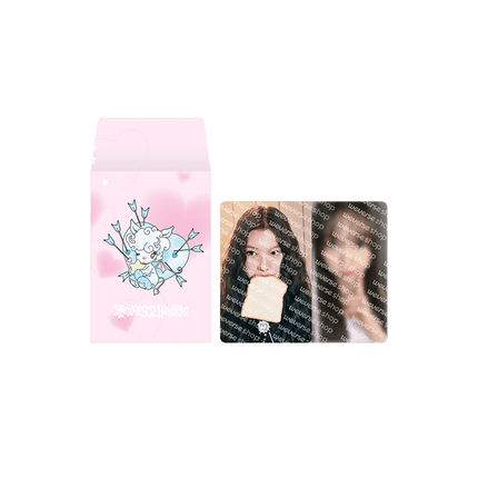 HEARTS2HEARTS - FOCUS 1ST MINI ALBUM OFFICIAL MD RANDOM TRADING CARD B VER - COKODIVE