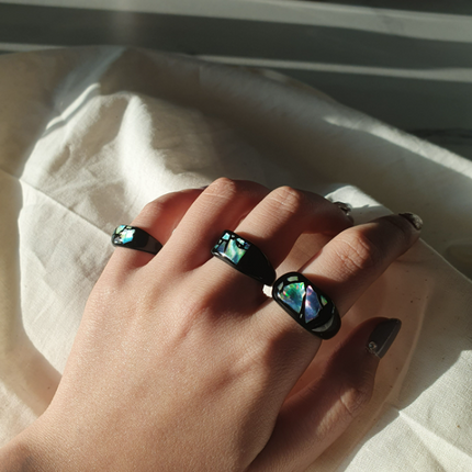 MOTHER OF PEARL RING FRAGMENT OF LIGHT - COKODIVE