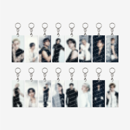 STRAY KIDS - RUN IT WORLD TOUR IN SEOUL OFFICIAL MD SECRET ACRYLIC KEYRING - COKODIVE