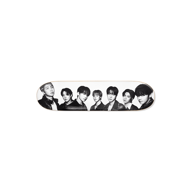 BTS - ARIRANG WORLD TOUR OFFICIAL MD SKATEBOARD - COKODIVE