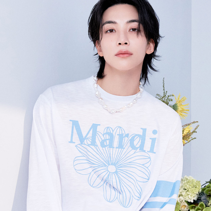 [WITH SVT JEONGHAN] SLUB COTTON RELAXED TSHIRT LONG SLEEVE LA FLEUR (WHITE ASHBLUE) - COKODIVE