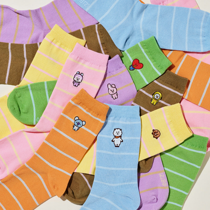 BT21 - BASIC STRIPE SOCKS - COKODIVE
