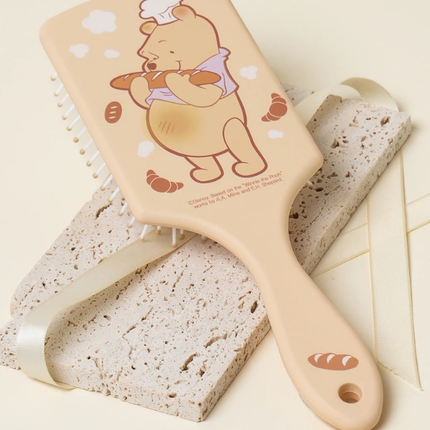 POOH BAKERY SQUARE HAIR BRUSH - COKODIVE