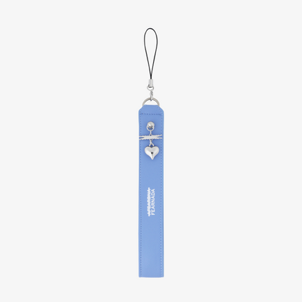 LE SSERAFIM - FEARNADA 2024 S/S LE SSERAFIM TOUR OFFICIAL MD STRAP KEYRING - COKODIVE