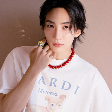 [WITH SVT JEONGHAN] TSHIRT NEZ TOUT ROSE 01 (IVORY ASHBLUE)