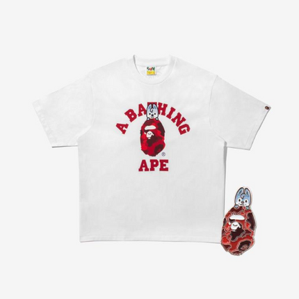 STRAY KIDS - BAPE X STRAY KIDS WOLF CHAN COLLEGE TEE M (BANGCHAN) + METAL PINS (RED) SET - COKODIVE