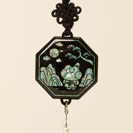 LINE FRIENDS MININI LENINI MOTHER-OF-PEARL NORIGAE CHARM K-SOUVENIR - COKODIVE